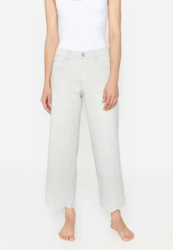 Culotte Linn Stitch mit Stickereien