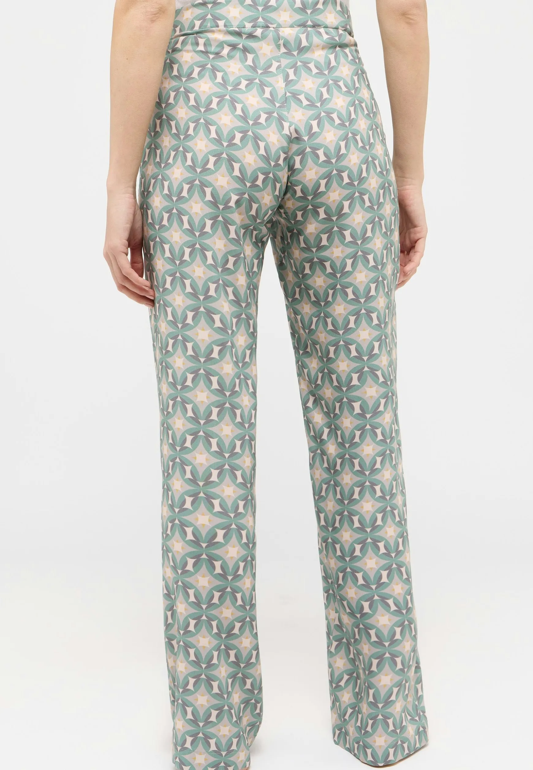 Hose Liz Easy mit Satin-Optik