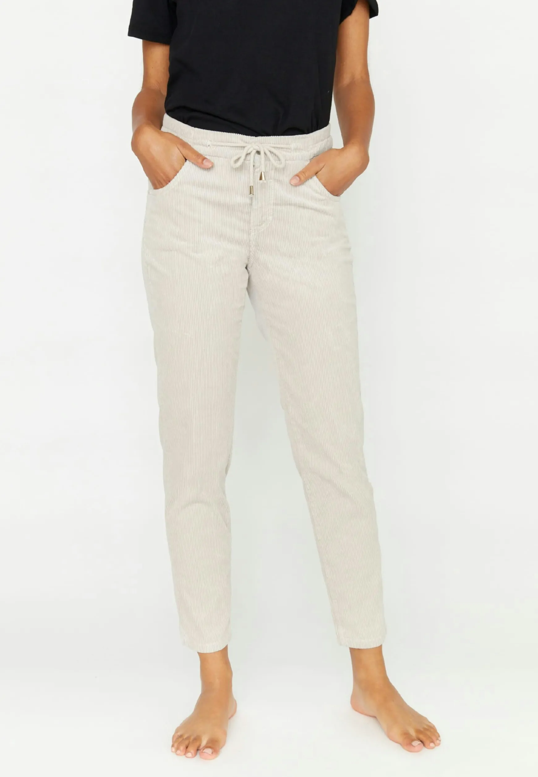 Hose Louisa Active mit Breitcord