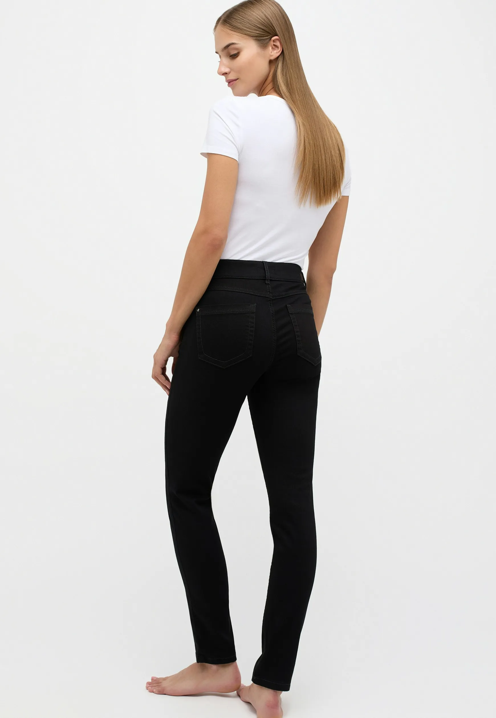 Hose Malu Zip mit cleanem Super Stretch Denim