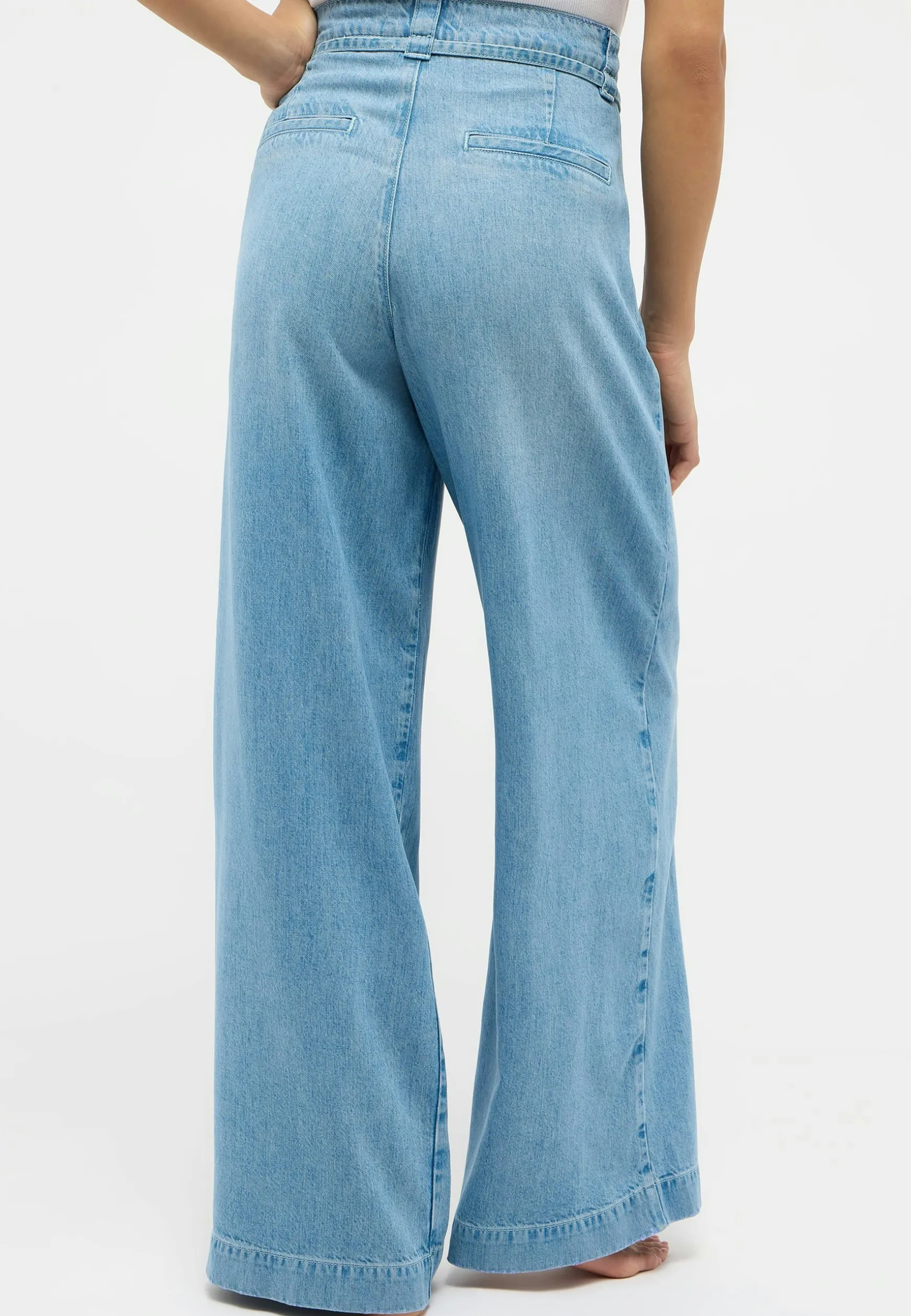 Hose New Wide Leg mit Gu00c3u00bcrtel