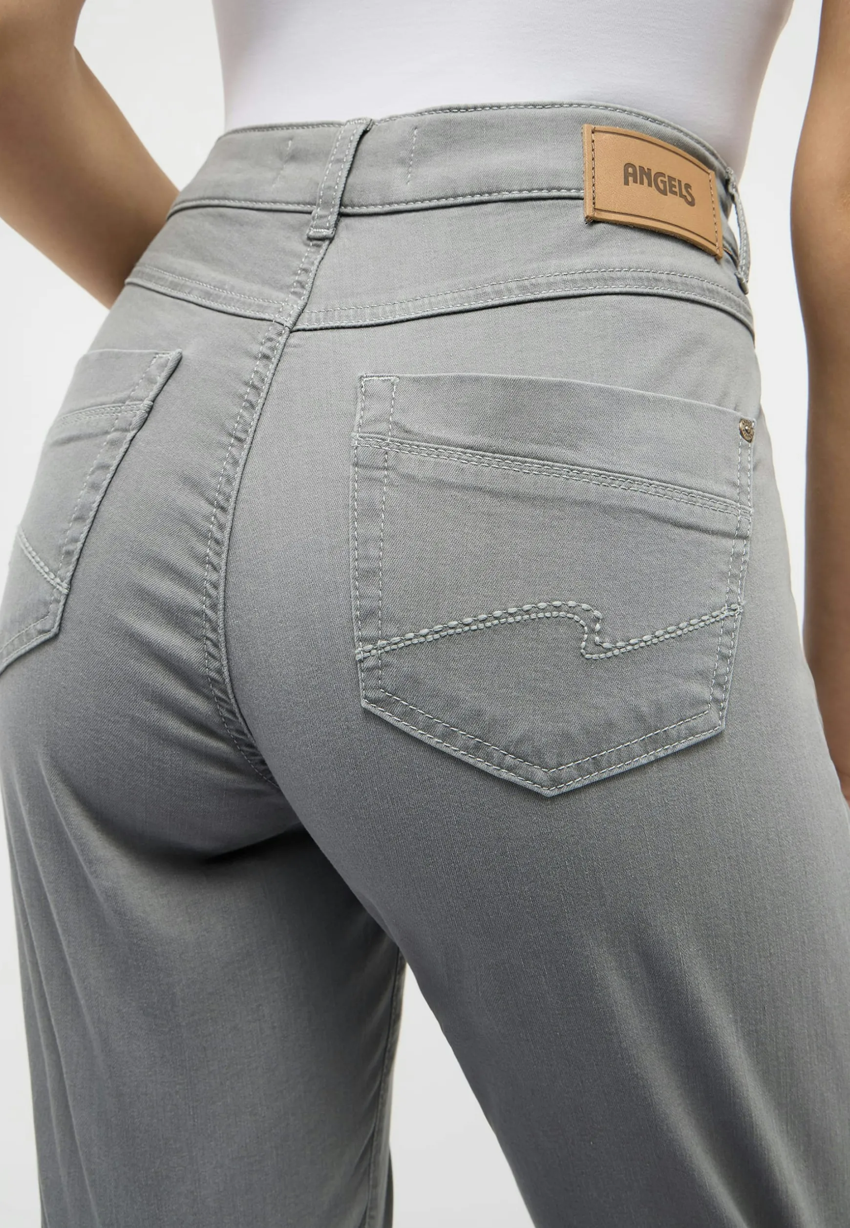 Jeans Dolly mit geradem Bein