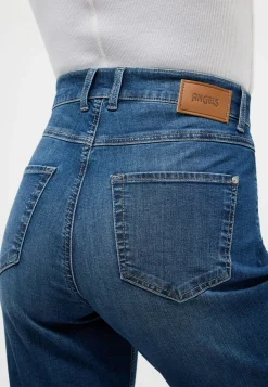 Jeans Lara mit weitem Bein