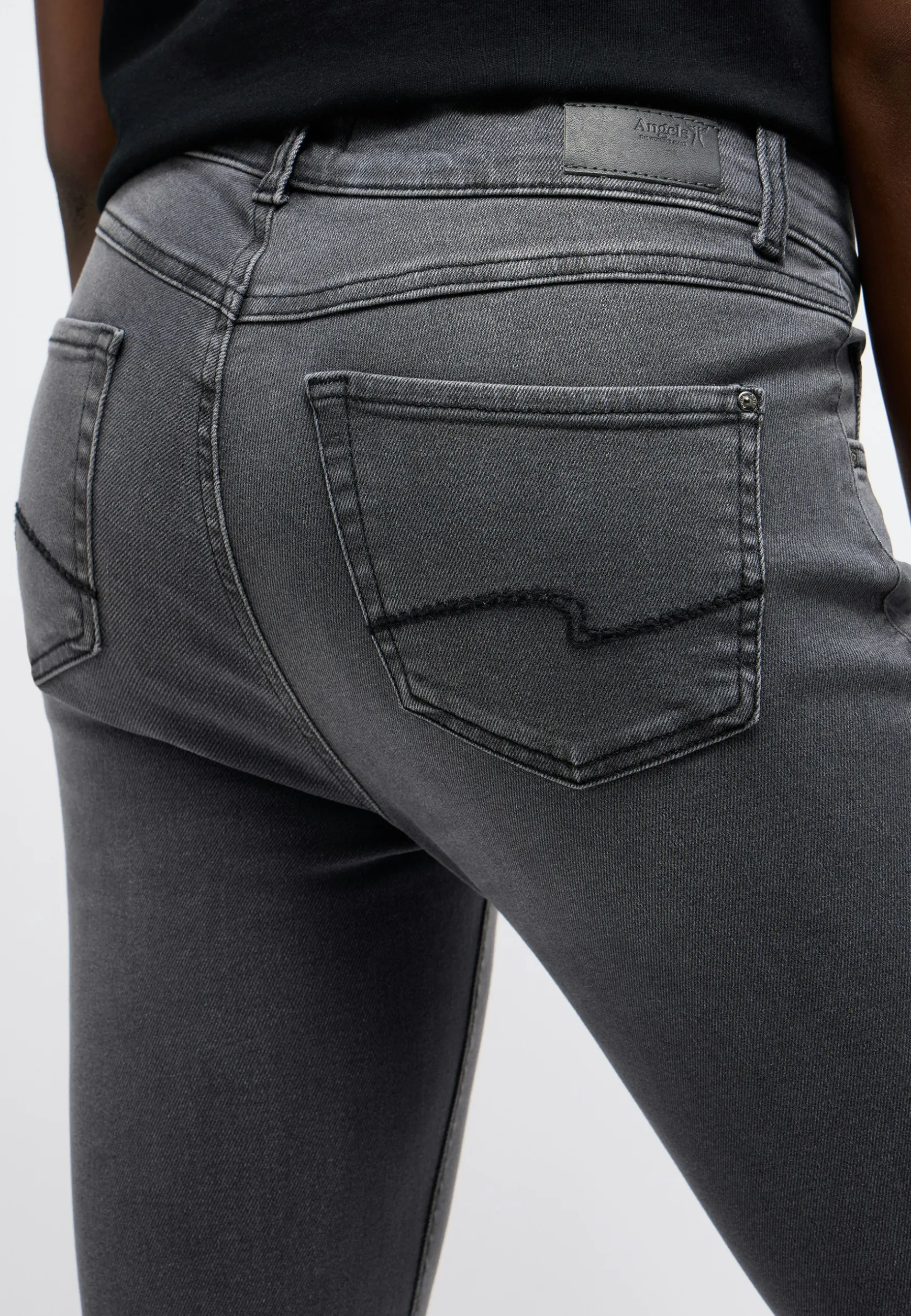 Jeans Skinny mit Used-Waschung